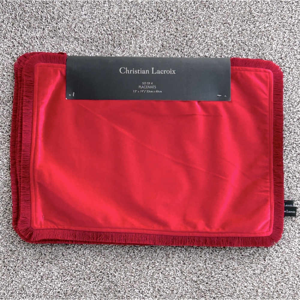 NWT Christian Lacroix Set of 4 Placemats Red Velveteen with Eyelash Fringe